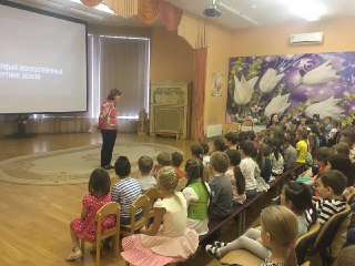 Дошкольники из Хамовников совершили экскурсию во вселенную
